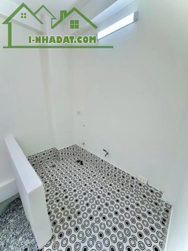 [Tin thật] 34m2-5 tầng-3PN. Khu Đền Lừ 2, Siêu thoáng, sân riêng. 30m ra OTO tránh. - 4