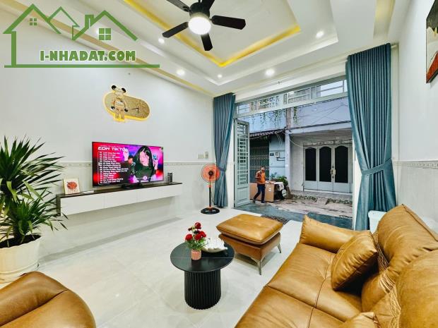 Bán nhà 2 lầu 56m2 ở Đường số 17, Hiệp Bình Chánh, Thủ Đức. Gần Gigamal, Hẻm 5m, Giá 3tỷ68 - 4