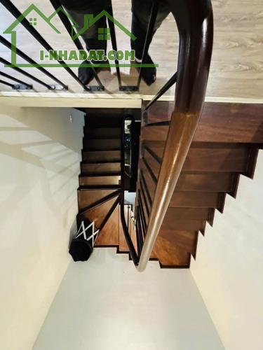 NHÀ ĐẸP DÂN XÂY BỒ ĐỀ 110M2 x 4T ÔTÔ ĐỖ CỬA NGÕ THÔNG KINH DOANH. 18TỶ - 3
