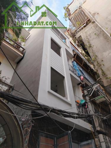 BÁN NHÀ NGÕ RỘNG NGÁCH NÔNG PHỐ TÂY SƠN, PHẢI NHANH MỚI KỊP - NGÕ 3M VF3 ĐỖ CỬA. DT 32m2 - 2