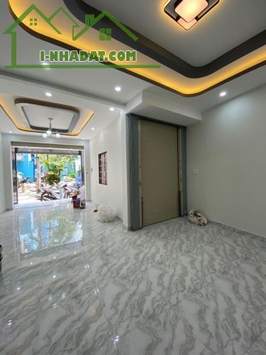 ✅  Bán nhà 3 mặt, nở hậu, đối điện Vincom P.V.Trị, 44m2, 4PN, 4WC – Giá: 5.0 tỷ - 3