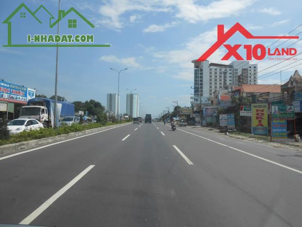 CHO THUÊ  KHO XƯỞNG 12.000m2 MẶT TIỀN QL51 chỉ 40k/1m2 - 1