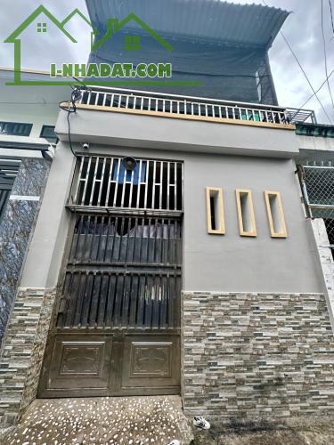 BÁN GẤP nhà đẹp trệt 1 lầu Đông Hưng Thuận 26, 57m2 SHR chỉ 4.1 tỉ. Đặc biệt chủ xây 1 hồ