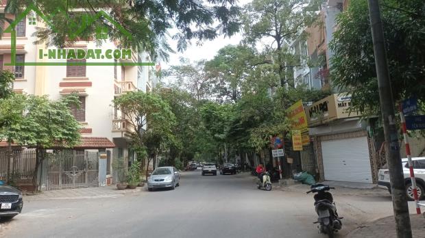 BÁN NHÀ MP NGUYỄN KHUYẾN HÀ ĐÔNG, KINH DOANH ĐỈNH, 82m2, GIÁ 20 Tỷ. - 1