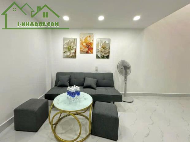 Nhà ngon Huỳnh Tấn Phát, Quận 7, gần 40 M2, 2 tầng , nhỉnh 4 Tỷ - 2