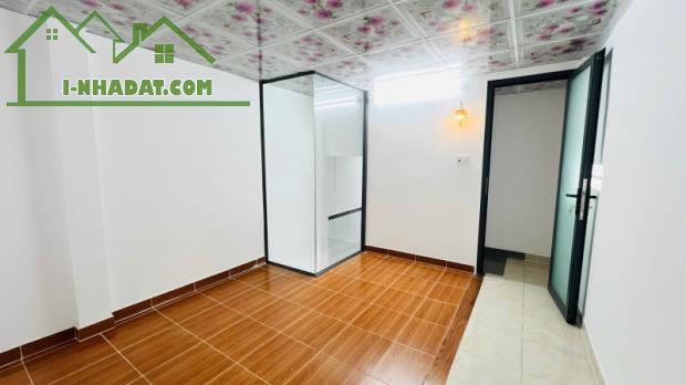 Bán nhà Nguyễn Thái Sơn 2 Tầng 2PN 2WC Gần ĐH Công Nghiệp Chỉ 2 tỷ - 3