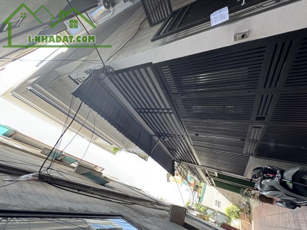 Bán nhà Ngõ 252 Ngọc Thuỵ 67m x 5T, MT 5.2m, dân xây oto đỗ cửa chỉ hơn 7 tỷ còn TL. LH - 3