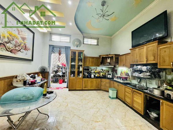 🏠Cho Thuê Nhà Mặt Tiền 4 Tầng, 100m2 , Đường Số 3 khu Himlam Trường Thọ Thủ Đức - 3