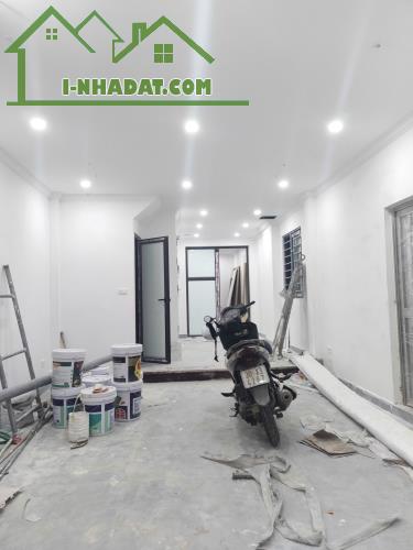 BÁN CHUNG CƯ MINI CỰC ĐẸP TẠI ĐƯỜNG TỨ HIỆP 70M2 - 7 TẦNG - GIÁ SỐC CHỈ 12,5TỶ - 2