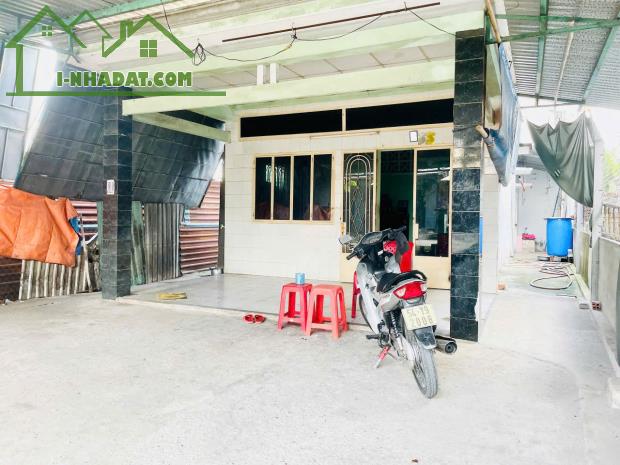 Nhà Mặt Tiền Giá Rẻ 150m Giá 5 Tỷ 5 SHR Tam Đông Thới Tam Thôn Hóc Môn Đường 10 - 2