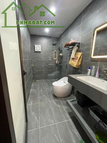 BÁN NHÀ MẶT NGÕ VÕ CHÍ CÔNG 6 TỶ 45m 2 TẦNG MT 4,4m CÁCH 10m Ô TÔ ĐỖ KINH DOANH TÂY HỒ - 5
