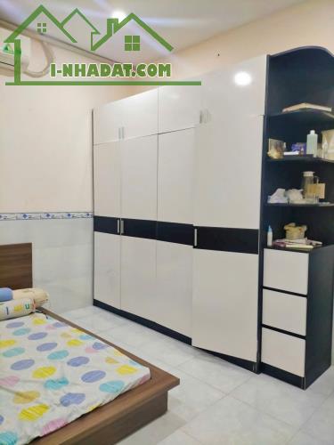 Bán nhà lầu P.Thống Nhất, gần Văn Hoa villa, đường oto 4 chỗ, chỉ 2,1 tỷ - 2