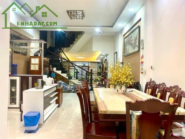 Bán nhà quận 10, Sư Vạn Hạnh HXH thông,gần Vạn Hạnh Mall, 4 Tầng, 73m2, 22.5 Tỷ