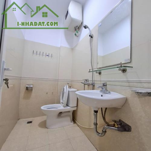 Bán nhà riêng phố Kim Ngưu, Hai Bà Trưng 33m2x5 tầng 3pn, sổ đỏ, full đồ 5.75 tỷ - 1