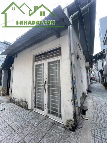 Cần bán nhà cấp 4, hẻm ba gác gần QL 13, Vạn Phúc City, DT 66m2- Giá 4,2 tỷ TL - 2