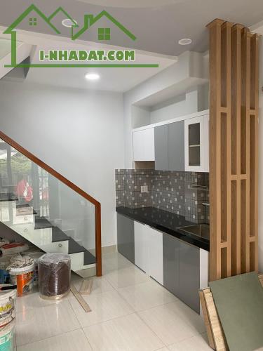 Bán nhà 3 lầu 42m2 ở Nguyễn Đình Chiểu, Phường 5, Quận 3. SHR, Hẻm xe hơi. Giá 2,980tr - 1