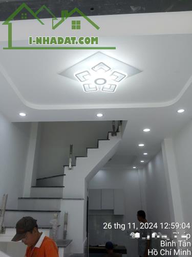 Nhà mới 100% 1 sẹc KINH DƯƠNG VƯƠNG 3.2X8M 1 tấm 2PN nhỉnh 2 tỷ