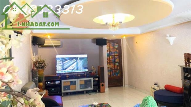 Bán nhà mặt phố 28 Nguyễn Sơn, Tân Phú, 134m², 26 tỷ, 4 tầng