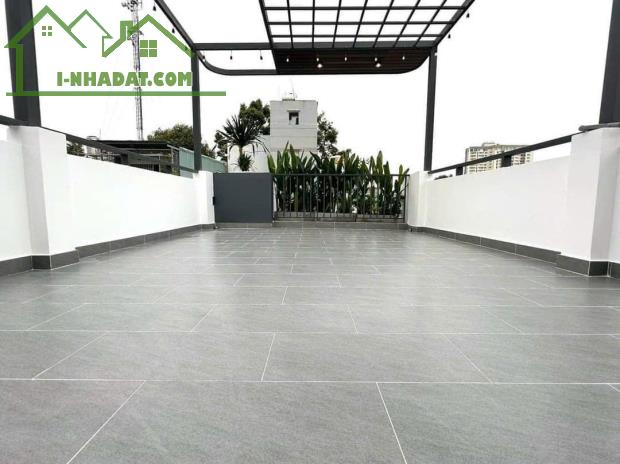 Gấp!!Chính chủ bán gấp nhà ở Nguyễn Trãi, Quận 5,2 tỷ550 60m2 3PN 3WC. Gần ĐH Sài Gòn