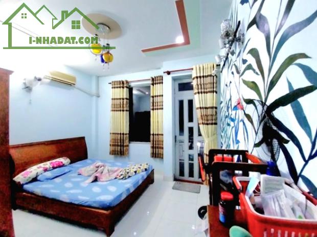 Nhà 4 Tầng, 5PN, 55m² Hẻm Xe Hơi Đường Lê Đức Thọ, Phường 13