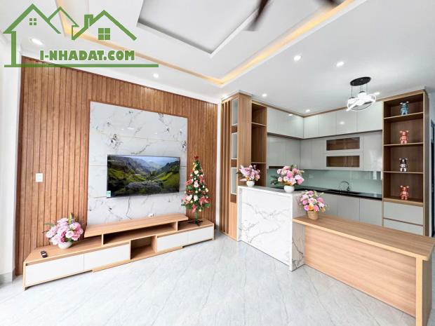 💥Nhà Mê,Mới,6*18m,Ngay Đầu Đường Lương Thế Vinh,gần y ngông,nhiều khác - 2