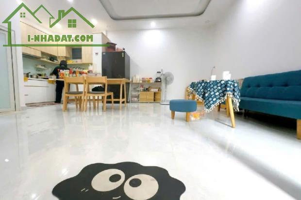 Bán nhà Nguyễn Thị Huỳnh Phú Nhuận Phường 11, 39 m² (6.5m x 6m) 4 Tầng - Giá 6.4 tỷ TL - 1