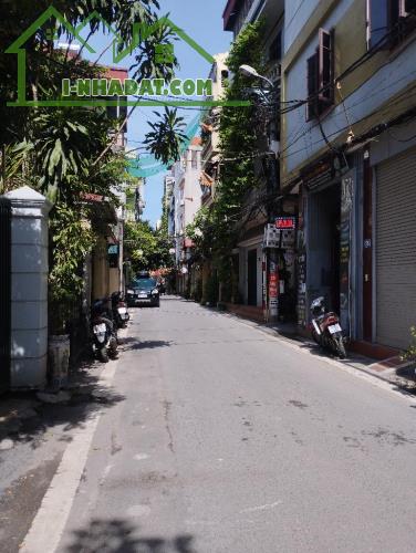 Bán nhà dân xây, ngõ THÔNG - Ô tô TRÁNH Tứ Liên - Tây Hồ. 70m² - Giá 10 tỷ.