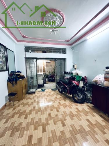 NHÀ LÊ ĐỨC THỌ GV - HXH SÁT NHÀ - DT 82M² VUÔNG VỨC - 3 TẦNG CHỈ NHỈNH 5 TỶ - 2