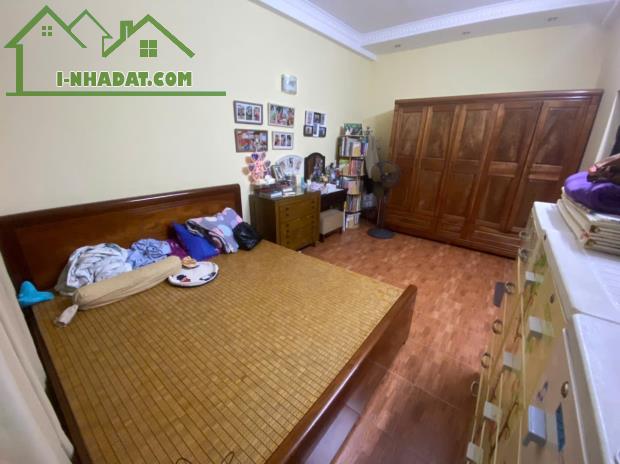 CHÍNH CHỦ BÁN NHÀ NGÕ 221 VĨNH HƯNG, HOÀNG MAI, 30M,5T,MT5M, BA GÁC TRÁNH, 5.4 TỶ, NHÀ ĐẸP - 1