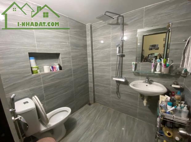 CHÍNH CHỦ BÁN NHÀ NGÕ 221 VĨNH HƯNG, HOÀNG MAI, 30M,5T,MT5M, BA GÁC TRÁNH, 5.4 TỶ, NHÀ ĐẸP - 2