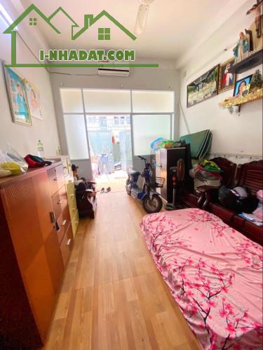 NHÀ MẶT TIỀN KINH DOANH, TRUNG TÂM TÂN PHÚ, NGANG NỞ HẬU ĐẾN 6.9M, 84M2, CHỈ HƠN 6TY - 1