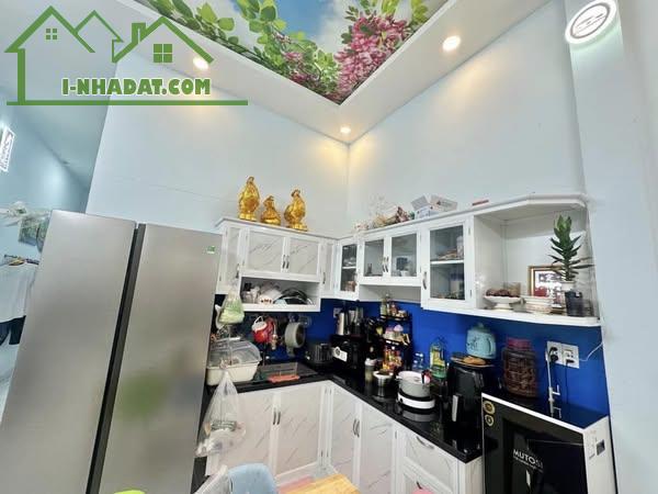 Nhà Đường QL13, Hiệp Bình Phước, Thủ Đức, giá 6 tỷ hơn  - Hxh - 135m2 - Ngay Vạn Phúc City - 4