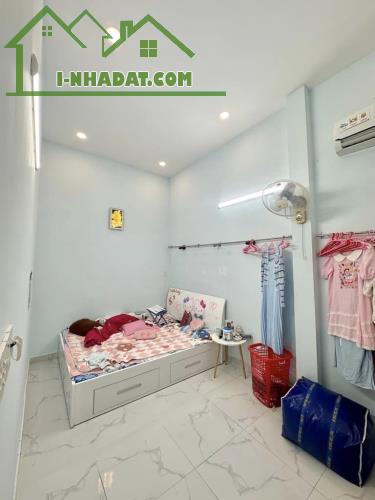 Nhà Đường QL13, Hiệp Bình Phước, Thủ Đức, giá 6 tỷ hơn  - Hxh - 135m2 - Ngay Vạn Phúc City - 5