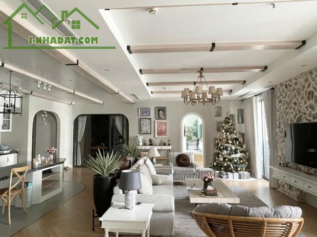 VILLA TRÊN KHÔNG - GU ĐẲNG CẤP - PHONG CÁCH FARMHOUSE 💎 SIÊU HIẾM - ĐỘC ĐÁO - NGHỆ THUẬT - 1