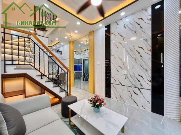 Bán nhà Mới Quang Trung Gò Vấp, 3 tầng, 50M2, chỉ 5.8 tỷ - 4