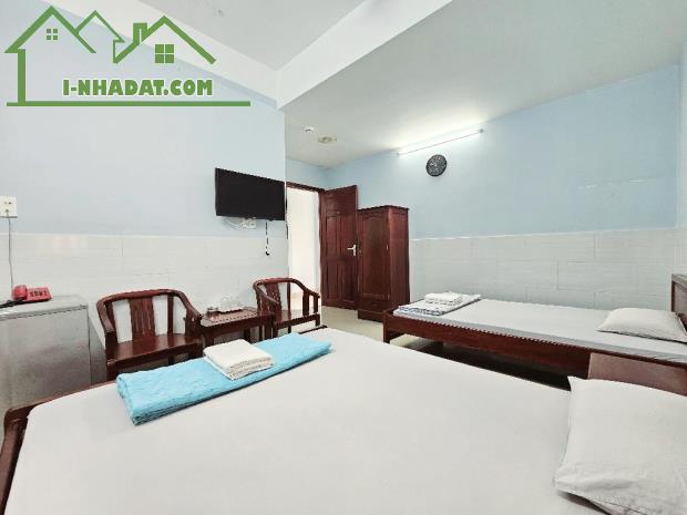 BÁN GẤP HOTEL Ở NƠ TRANG LONG-P7 BÌNH THẠNH-170M2 19PN-THU 200TR/Tháng-Nhỉnh 53Tỷ TL mạnh - 3