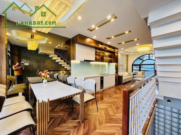 Nhà Mặt tiền kinh Doanh Võ Thành Trang, Ca Văn Thỉnh – DT lớn: 4.3 x 23m, Giá rẻ: 11.5 tỷ - 1