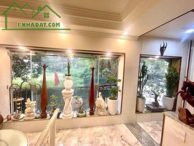 BÁN NHÀ SIÊU ĐẸP - Ô TÔ TRÁNH - NGÕ TRẠI CÁ, GẦN TRẦN ĐẠI NGHĨA