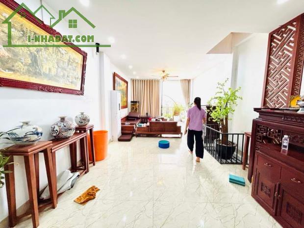 BÁN NHÀ LA KHÊ HÀ ĐÔNG, PHÂN LÔ Ô TÔ TRÁNH, VỈA HÈ, THANG MÁY, DT: 60M2, GIÁ 15,8 TỶ - 1