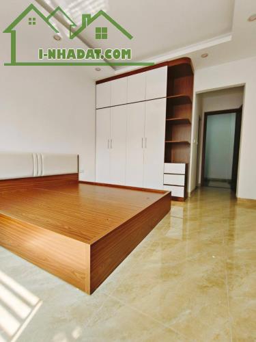 NHÀ MỚI ĐẸP FULL NỘI THẤT, Ô TÔ ĐỖ CỔNG ĐA SỸ, HÀ ĐÔNG 30M2, 5 TẦNG, MT 3.5M CHỈ HƠN 5 TỶ - 4