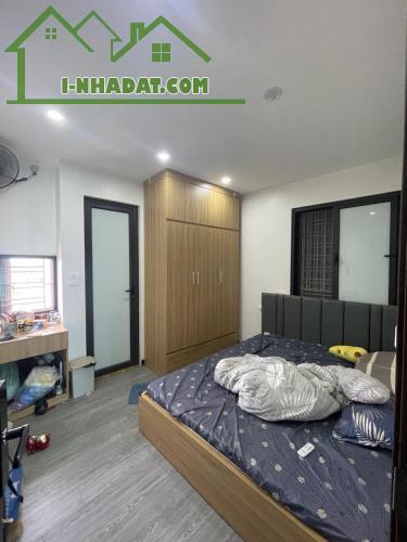 Cổ Nhuế 91m2 - 9 Tầng Thang Máy - Ôtô Đỗ Cổng - 15 Phòng - 11.5 Tỷ Có Thương Lượng - 2