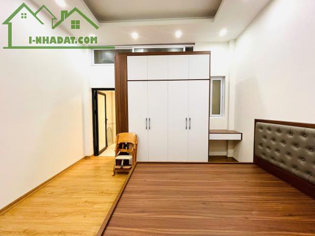 BÁN NHÀ GIÁ RẺ 36M2 - PHỐ ĐỘI CẤN, BA ĐÌNH.