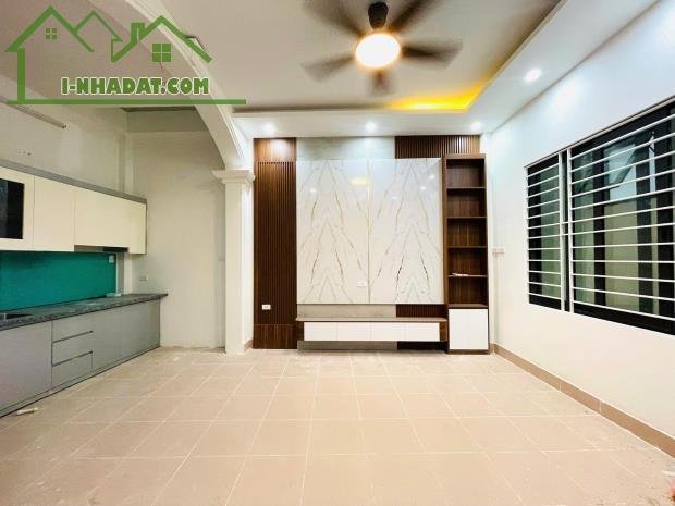 BÁN NHÀ GIÁ RẺ 36M2 - PHỐ ĐỘI CẤN, BA ĐÌNH. - 1