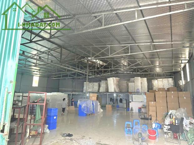 500m kho xưởng khu vực Ngũ Hiệp cần cho thuê, container lùi vào trong, giá 60k/m - 2