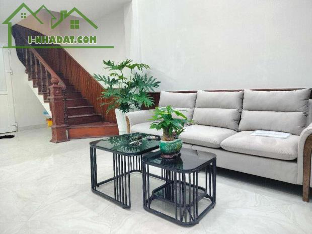 Bán Nhà 7,6 Tỷ Tứ Liên tây Hồ 33.2m2 - 1