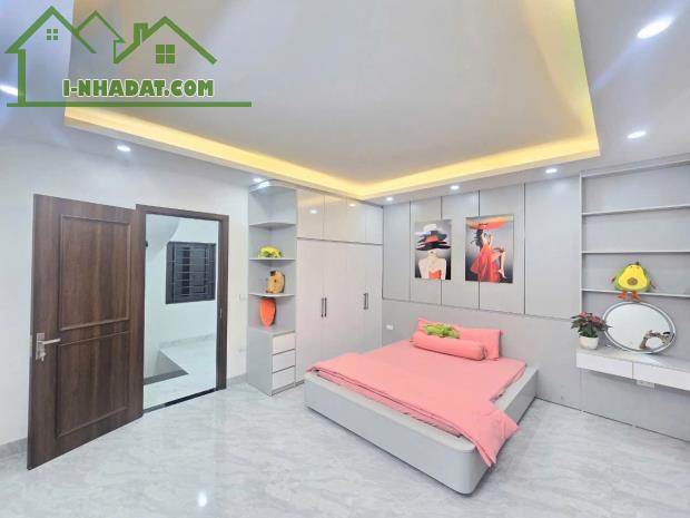 CHÍNH CHỦ GỬI BÁN. NHÀ 42m2 ĐẸP NHƯ HÌNH. NHÀ FULL NỘI THẤT. THOÁNG TRƯỚC - 1