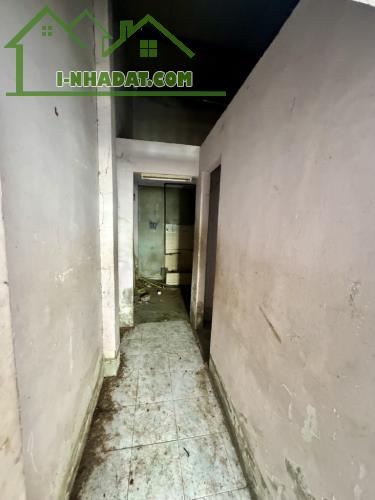 Nhà nát sát Mặt Tiền Bạch Đằng 84m2 CN ngang 4.4 nở hậu - lô góc chỉ 7 tỷ - 2