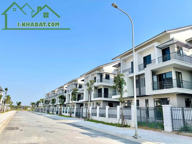 Cần bán căn biệt thự 180m2, 3 tầng, vị trí đẹp, sát Ninh Hiệp giá Bắc Ninh - 1