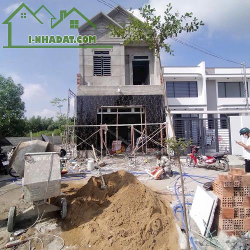 Nhà có sổ hồng riêng và 100% đất thổ cư - 2