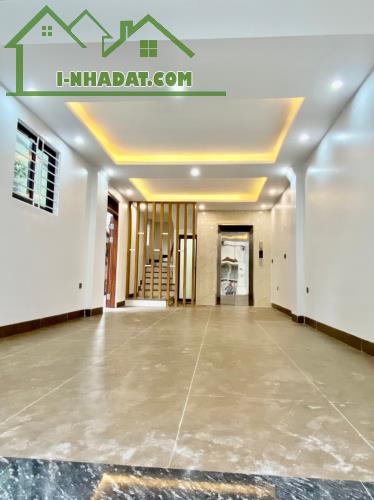 Bán nhà Lạc Long Quân –phân lô –oto tránh-thang máy- kinh doanh 52m 5tầng 12.3 tỷ - 1